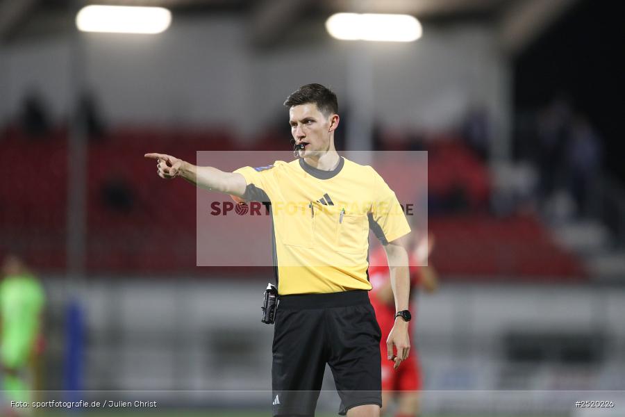 sport, action, TSV Buchbach, TSV, Stadion am Schönbusch, SVA, SV Viktoria Aschaffenburg, Regionalliga Bayern, Fussball, BFV, Aschaffenburg, 31.10.2025, 16. Spieltag - Bild-ID: 2520226