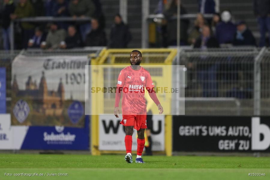 sport, action, TSV Buchbach, TSV, Stadion am Schönbusch, SVA, SV Viktoria Aschaffenburg, Regionalliga Bayern, Fussball, BFV, Aschaffenburg, 31.10.2025, 16. Spieltag - Bild-ID: 2520246