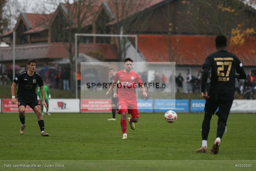 sport, action, TSV Schwaben Augsburg, TSV Aubstadt, TSV, Regionalliga Bayern, NGN Arena, Fussball, BFV, Aubstadt, AUB, 16. Spieltag, 01.11.2025 - Bild-ID: 2520350
