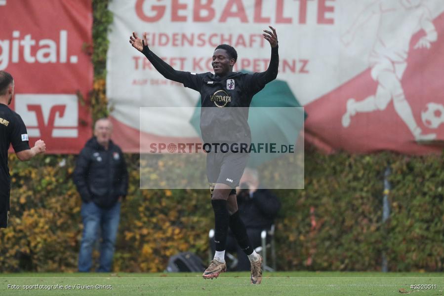 sport, action, TSV Schwaben Augsburg, TSV Aubstadt, TSV, Regionalliga Bayern, NGN Arena, Fussball, BFV, Aubstadt, AUB, 16. Spieltag, 01.11.2025 - Bild-ID: 2520511