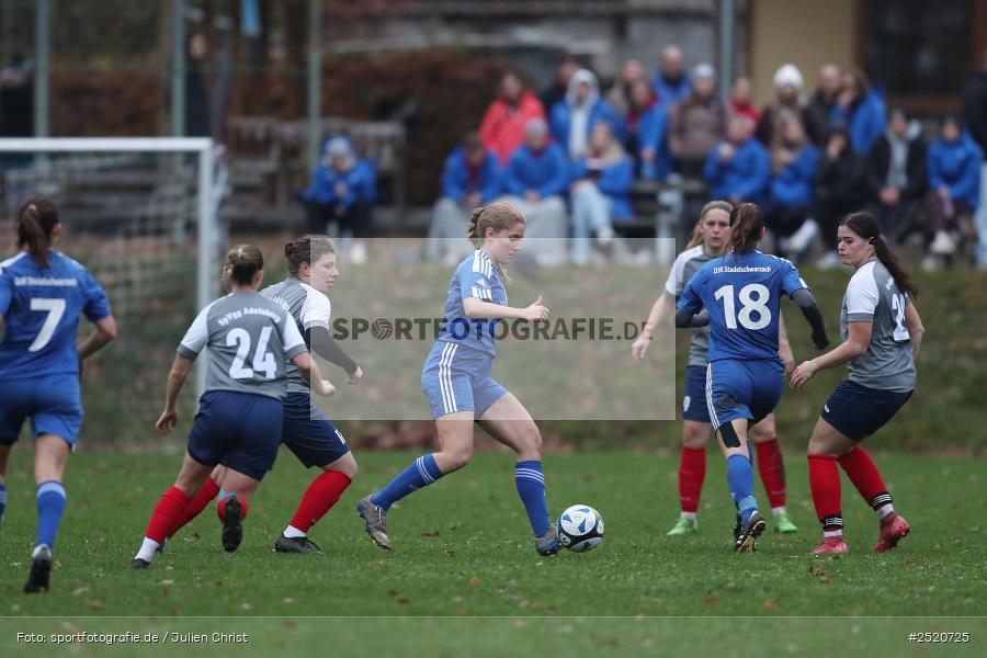 Sportgelände, Adelsberg, 02.11.2025, sport, action, Fussball, BFV, 8. Spieltag, Bezirksoberliga Frauen, DJK, FFC, DJK Stadelschwarzach, FFC Adelsberg-Karsbach - Bild-ID: 2520725