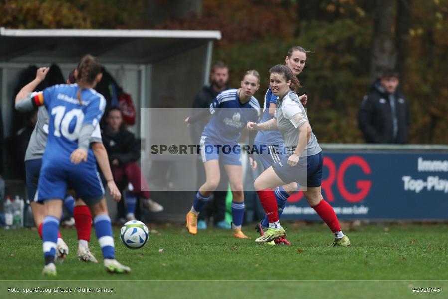 sport, action, Sportgelände, Fussball, FFC Adelsberg-Karsbach, FFC, DJK Stadelschwarzach, DJK, Bezirksoberliga Frauen, BFV, Adelsberg, 8. Spieltag, 02.11.2025 - Bild-ID: 2520743