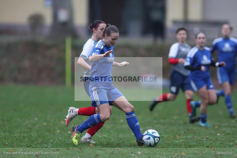 sport, action, Sportgelände, Fussball, FFC Adelsberg-Karsbach, FFC, DJK Stadelschwarzach, DJK, Bezirksoberliga Frauen, BFV, Adelsberg, 8. Spieltag, 02.11.2025 - Bild-ID: 2520752