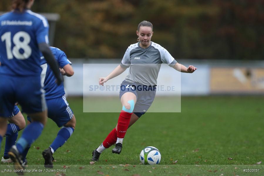 sport, action, Sportgelände, Fussball, FFC Adelsberg-Karsbach, FFC, DJK Stadelschwarzach, DJK, Bezirksoberliga Frauen, BFV, Adelsberg, 8. Spieltag, 02.11.2025 - Bild-ID: 2520757