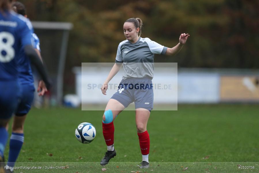 sport, action, Sportgelände, Fussball, FFC Adelsberg-Karsbach, FFC, DJK Stadelschwarzach, DJK, Bezirksoberliga Frauen, BFV, Adelsberg, 8. Spieltag, 02.11.2025 - Bild-ID: 2520758