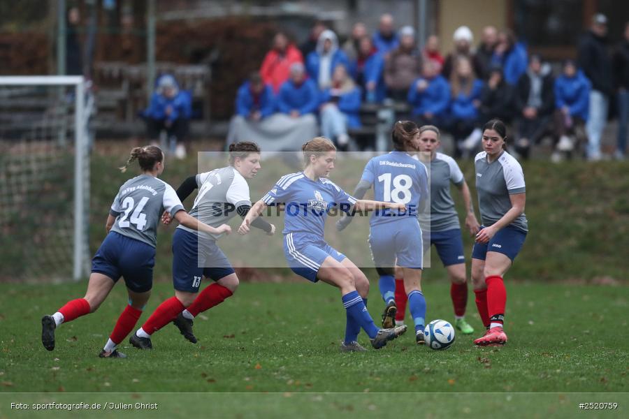sport, action, Sportgelände, Fussball, FFC Adelsberg-Karsbach, FFC, DJK Stadelschwarzach, DJK, Bezirksoberliga Frauen, BFV, Adelsberg, 8. Spieltag, 02.11.2025 - Bild-ID: 2520759