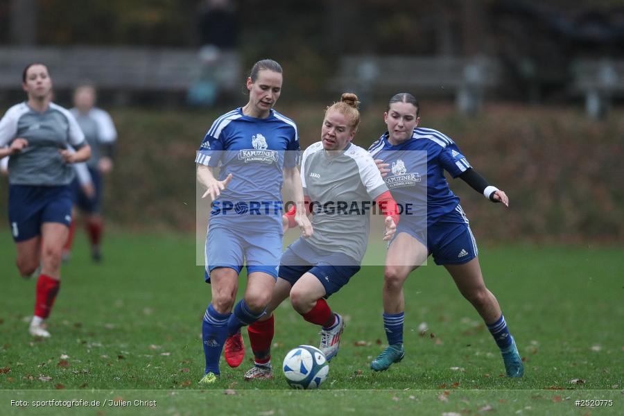 sport, action, Sportgelände, Fussball, FFC Adelsberg-Karsbach, FFC, DJK Stadelschwarzach, DJK, Bezirksoberliga Frauen, BFV, Adelsberg, 8. Spieltag, 02.11.2025 - Bild-ID: 2520775