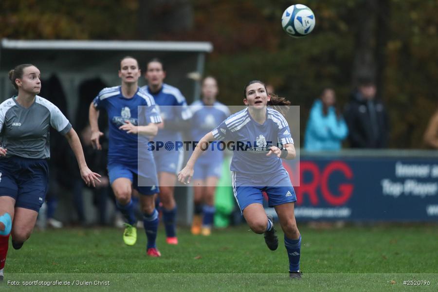 sport, action, Sportgelände, Fussball, FFC Adelsberg-Karsbach, FFC, DJK Stadelschwarzach, DJK, Bezirksoberliga Frauen, BFV, Adelsberg, 8. Spieltag, 02.11.2025 - Bild-ID: 2520796
