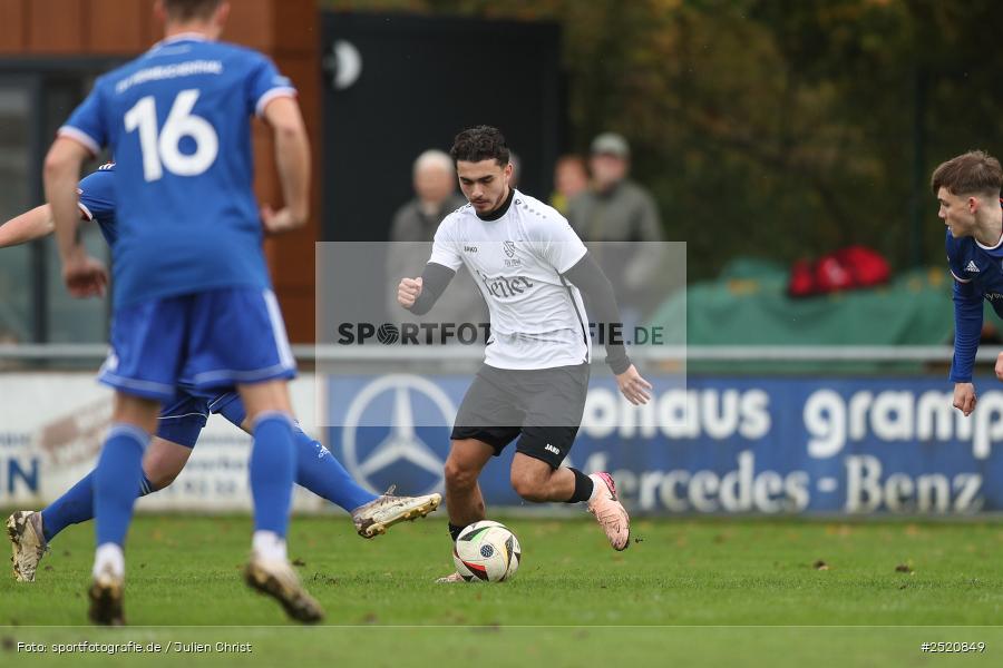 sport, action, TSV Lohr, TSV Heimbuchenthal, Sportgelände, Lohr am Main, Fussball, Bezirksliga Unterfranken West, BFV, 16. Spieltag, 02.11.2025 - Bild-ID: 2520849