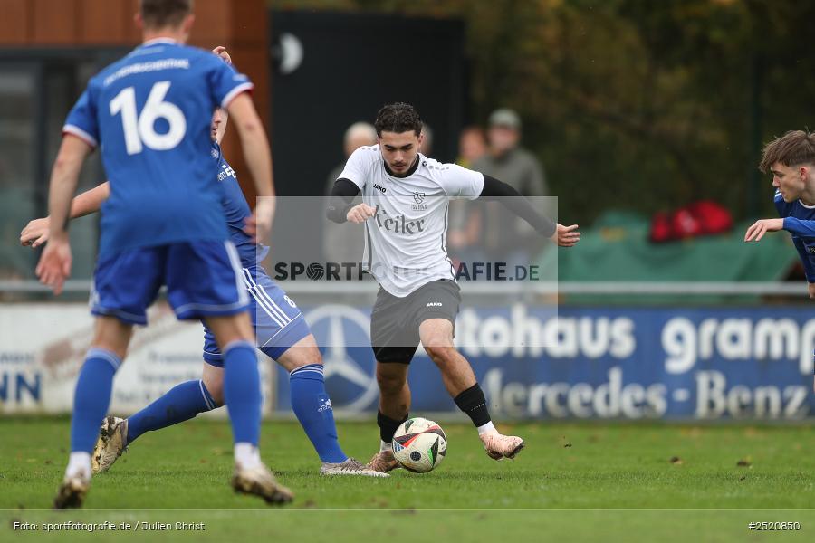 sport, action, TSV Lohr, TSV Heimbuchenthal, Sportgelände, Lohr am Main, Fussball, Bezirksliga Unterfranken West, BFV, 16. Spieltag, 02.11.2025 - Bild-ID: 2520850