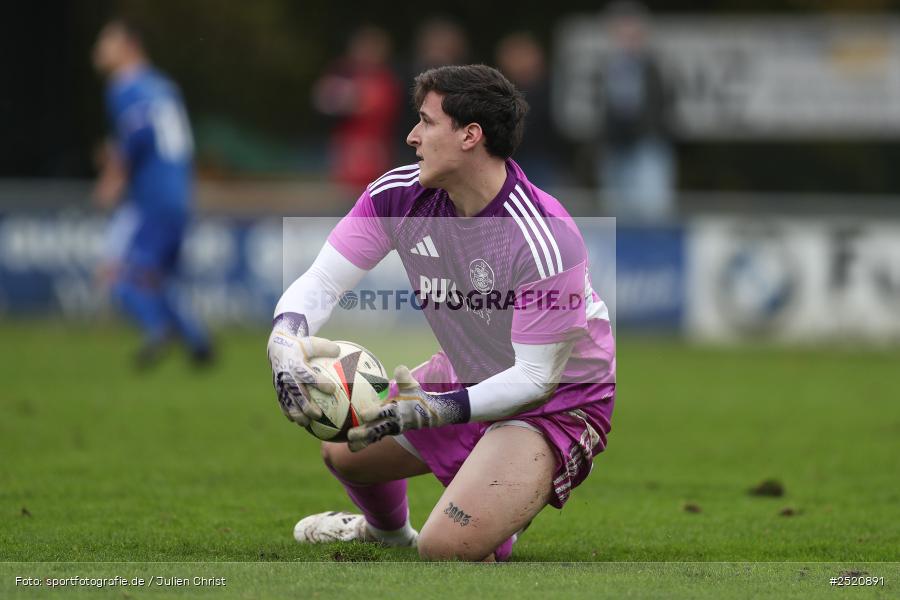 sport, action, TSV Lohr, TSV Heimbuchenthal, Sportgelände, Lohr am Main, Fussball, Bezirksliga Unterfranken West, BFV, 16. Spieltag, 02.11.2025 - Bild-ID: 2520891