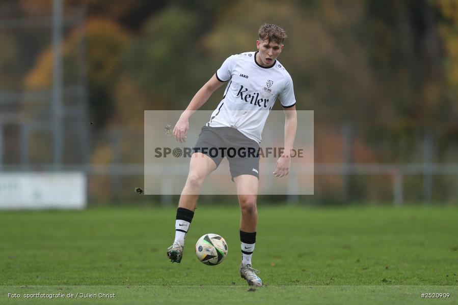 sport, action, TSV Lohr, TSV Heimbuchenthal, Sportgelände, Lohr am Main, Fussball, Bezirksliga Unterfranken West, BFV, 16. Spieltag, 02.11.2025 - Bild-ID: 2520909
