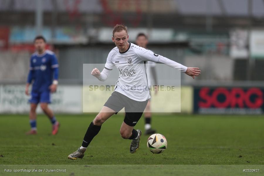 sport, action, TSV Lohr, TSV Heimbuchenthal, Sportgelände, Lohr am Main, Fussball, Bezirksliga Unterfranken West, BFV, 16. Spieltag, 02.11.2025 - Bild-ID: 2520927