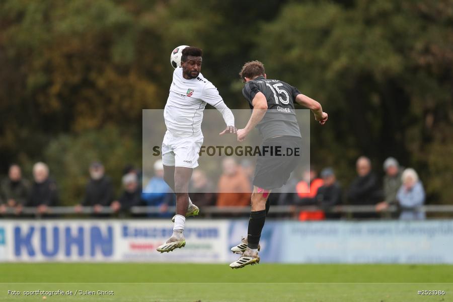 sport, action, TSV Karlburg, TSV Abtswind, Landesliga Nordwest, Karlburg, KAR, Fussball, Fundamentum Sportpark, BFV, ABT, 18. Spieltag, 02.11.2025 - Bild-ID: 2521086