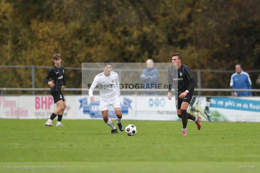 sport, action, TSV Karlburg, TSV Abtswind, Landesliga Nordwest, Karlburg, KAR, Fussball, Fundamentum Sportpark, BFV, ABT, 18. Spieltag, 02.11.2025 - Bild-ID: 2521088