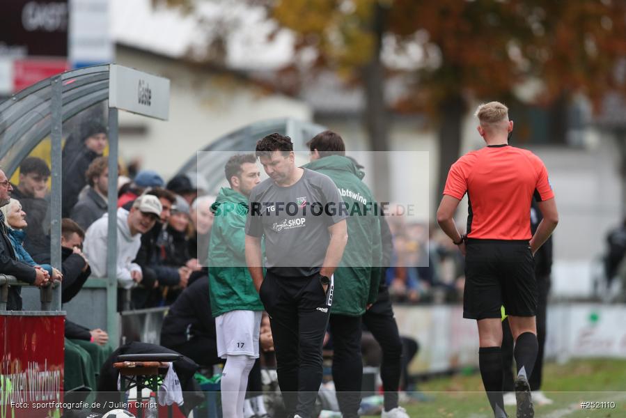 sport, action, TSV Karlburg, TSV Abtswind, Landesliga Nordwest, Karlburg, KAR, Fussball, Fundamentum Sportpark, BFV, ABT, 18. Spieltag, 02.11.2025 - Bild-ID: 2521110