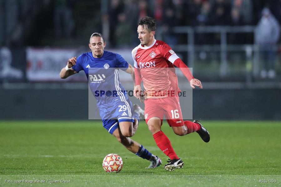 AKON Arena, Würzburg, 04.11.2025, sport, action, Fussball, BFV, Viertelfinale, BFV-Verbandspokal, SVA, FWK, SV Viktoria Aschaffenburg, FC Würzburger Kickers - Bild-ID: 2521200