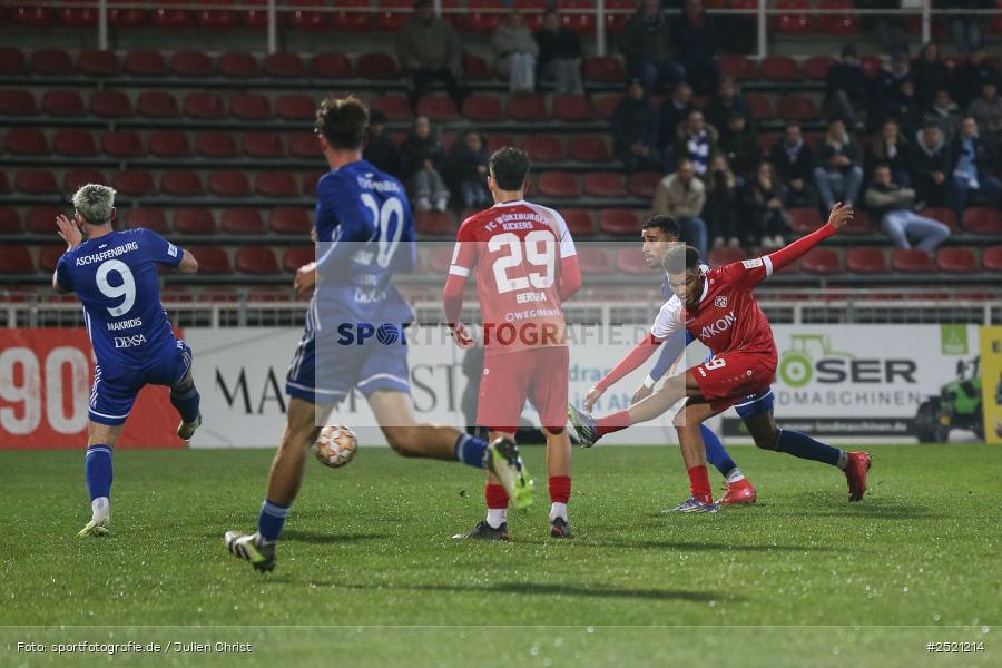 sport, action, Würzburg, Viertelfinale, SVA, SV Viktoria Aschaffenburg, Fussball, FWK, FC Würzburger Kickers, BFV-Verbandspokal, BFV, AKON Arena, 04.11.2025 - Bild-ID: 2521214