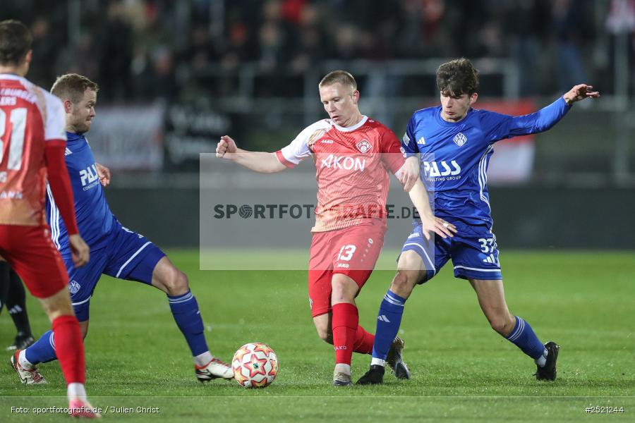 sport, action, Würzburg, Viertelfinale, SVA, SV Viktoria Aschaffenburg, Fussball, FWK, FC Würzburger Kickers, BFV-Verbandspokal, BFV, AKON Arena, 04.11.2025 - Bild-ID: 2521244
