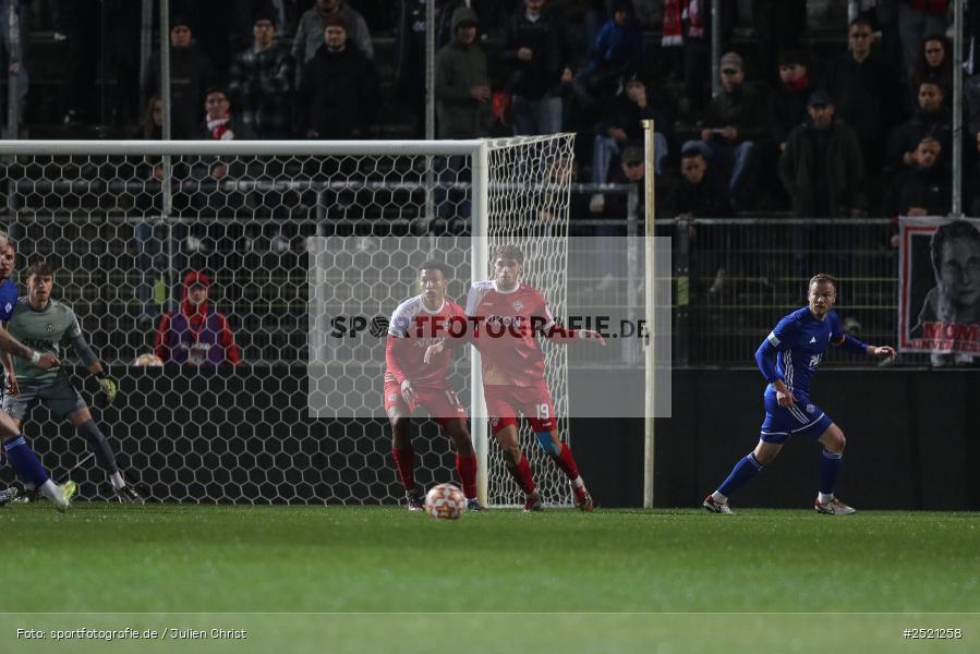 sport, action, Würzburg, Viertelfinale, SVA, SV Viktoria Aschaffenburg, Fussball, FWK, FC Würzburger Kickers, BFV-Verbandspokal, BFV, AKON Arena, 04.11.2025 - Bild-ID: 2521258