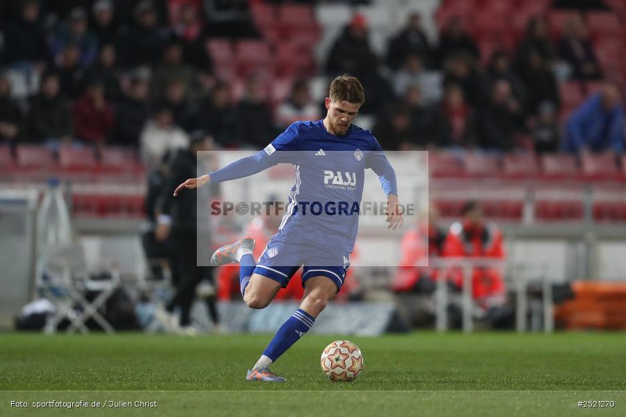 sport, action, Würzburg, Viertelfinale, SVA, SV Viktoria Aschaffenburg, Fussball, FWK, FC Würzburger Kickers, BFV-Verbandspokal, BFV, AKON Arena, 04.11.2025 - Bild-ID: 2521270