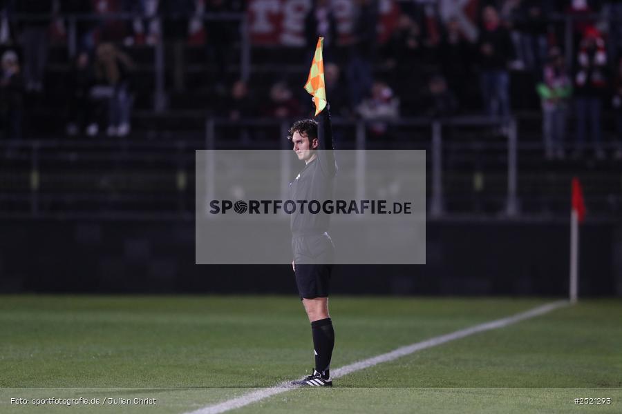 sport, action, Würzburg, Viertelfinale, SVA, SV Viktoria Aschaffenburg, Fussball, FWK, FC Würzburger Kickers, BFV-Verbandspokal, BFV, AKON Arena, 04.11.2025 - Bild-ID: 2521293