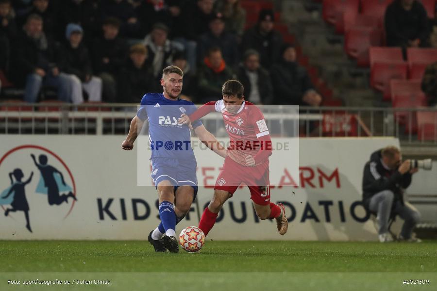 sport, action, Würzburg, Viertelfinale, SVA, SV Viktoria Aschaffenburg, Fussball, FWK, FC Würzburger Kickers, BFV-Verbandspokal, BFV, AKON Arena, 04.11.2025 - Bild-ID: 2521309