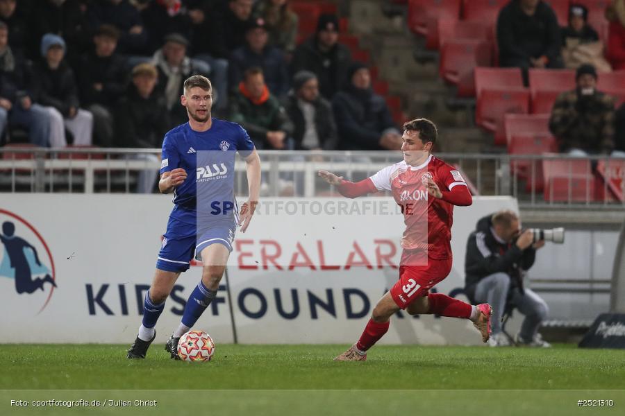 sport, action, Würzburg, Viertelfinale, SVA, SV Viktoria Aschaffenburg, Fussball, FWK, FC Würzburger Kickers, BFV-Verbandspokal, BFV, AKON Arena, 04.11.2025 - Bild-ID: 2521310