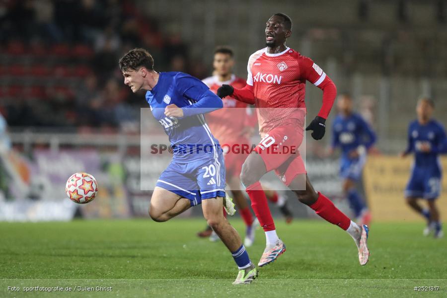 sport, action, Würzburg, Viertelfinale, SVA, SV Viktoria Aschaffenburg, Fussball, FWK, FC Würzburger Kickers, BFV-Verbandspokal, BFV, AKON Arena, 04.11.2025 - Bild-ID: 2521317