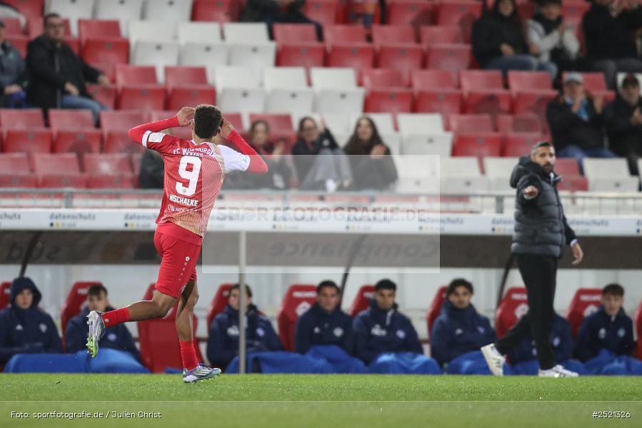 sport, action, Würzburg, Viertelfinale, SVA, SV Viktoria Aschaffenburg, Fussball, FWK, FC Würzburger Kickers, BFV-Verbandspokal, BFV, AKON Arena, 04.11.2025 - Bild-ID: 2521326