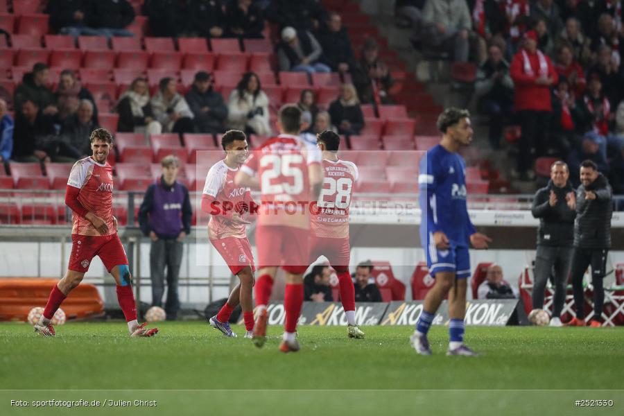 sport, action, Würzburg, Viertelfinale, SVA, SV Viktoria Aschaffenburg, Fussball, FWK, FC Würzburger Kickers, BFV-Verbandspokal, BFV, AKON Arena, 04.11.2025 - Bild-ID: 2521330