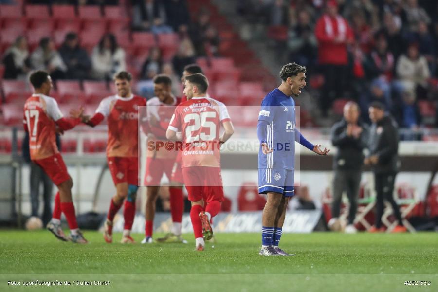 sport, action, Würzburg, Viertelfinale, SVA, SV Viktoria Aschaffenburg, Fussball, FWK, FC Würzburger Kickers, BFV-Verbandspokal, BFV, AKON Arena, 04.11.2025 - Bild-ID: 2521332