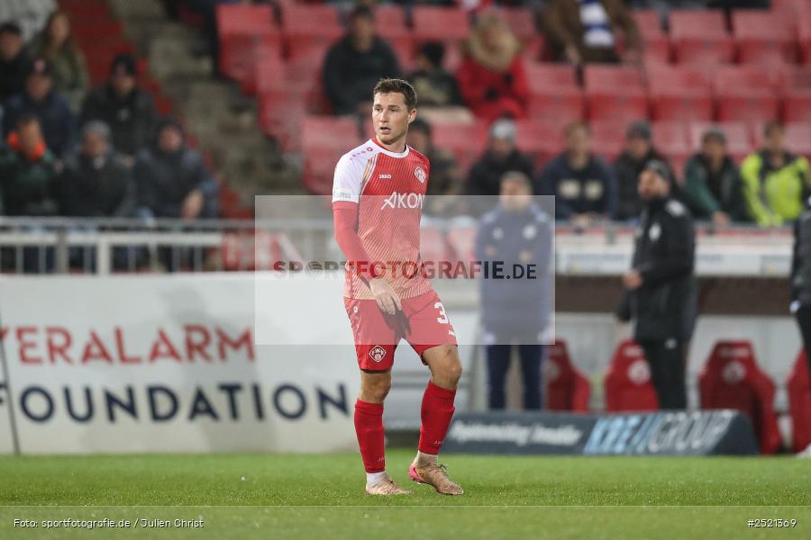 sport, action, Würzburg, Viertelfinale, SVA, SV Viktoria Aschaffenburg, Fussball, FWK, FC Würzburger Kickers, BFV-Verbandspokal, BFV, AKON Arena, 04.11.2025 - Bild-ID: 2521369