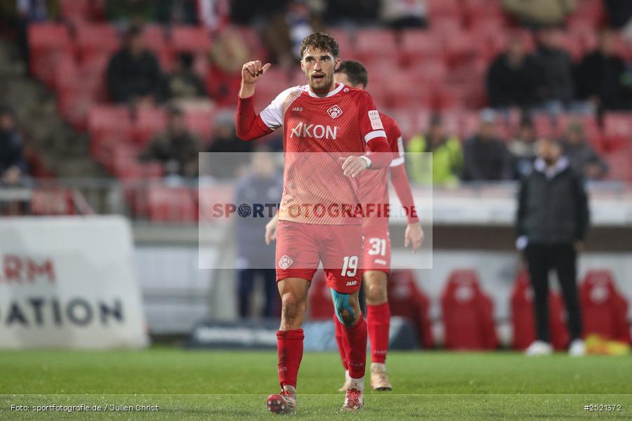 sport, action, Würzburg, Viertelfinale, SVA, SV Viktoria Aschaffenburg, Fussball, FWK, FC Würzburger Kickers, BFV-Verbandspokal, BFV, AKON Arena, 04.11.2025 - Bild-ID: 2521372