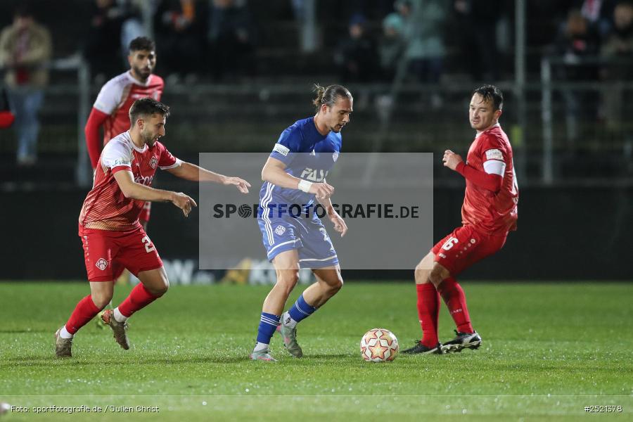 sport, action, Würzburg, Viertelfinale, SVA, SV Viktoria Aschaffenburg, Fussball, FWK, FC Würzburger Kickers, BFV-Verbandspokal, BFV, AKON Arena, 04.11.2025 - Bild-ID: 2521378