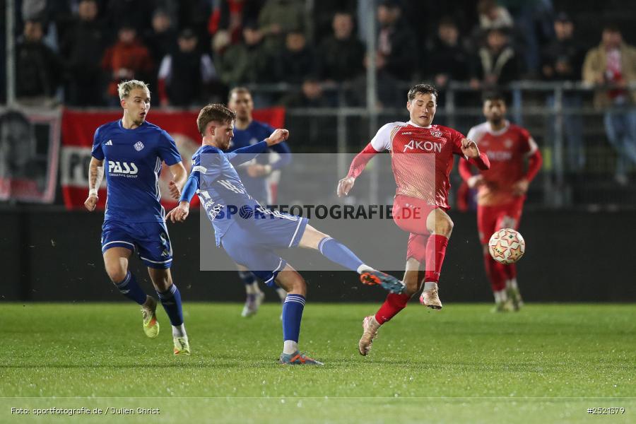 sport, action, Würzburg, Viertelfinale, SVA, SV Viktoria Aschaffenburg, Fussball, FWK, FC Würzburger Kickers, BFV-Verbandspokal, BFV, AKON Arena, 04.11.2025 - Bild-ID: 2521379