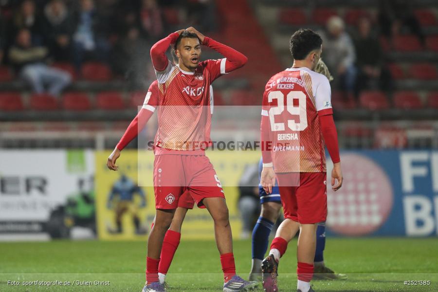 sport, action, Würzburg, Viertelfinale, SVA, SV Viktoria Aschaffenburg, Fussball, FWK, FC Würzburger Kickers, BFV-Verbandspokal, BFV, AKON Arena, 04.11.2025 - Bild-ID: 2521385