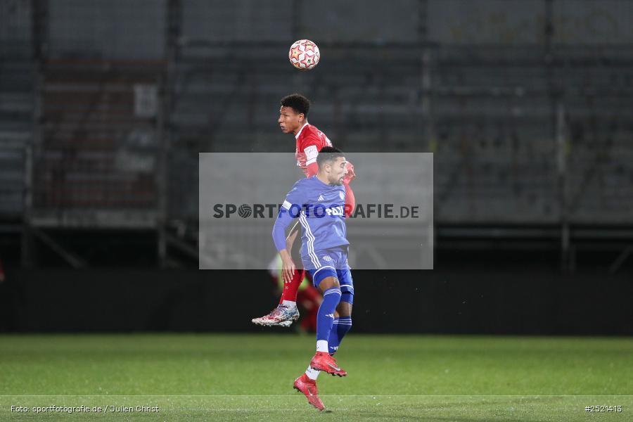 sport, action, Würzburg, Viertelfinale, SVA, SV Viktoria Aschaffenburg, Fussball, FWK, FC Würzburger Kickers, BFV-Verbandspokal, BFV, AKON Arena, 04.11.2025 - Bild-ID: 2521413