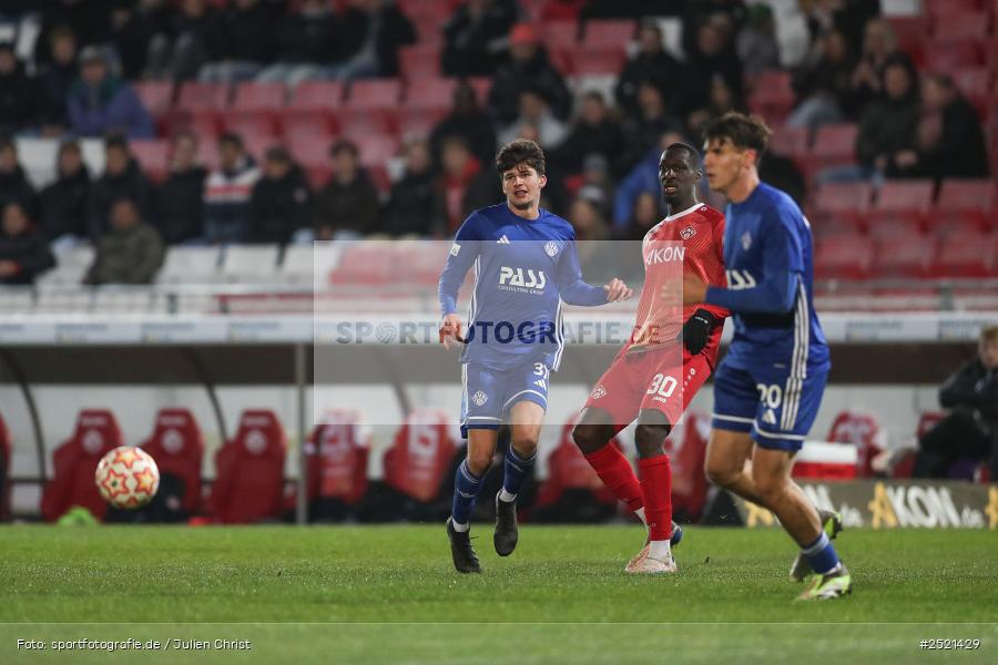 sport, action, Würzburg, Viertelfinale, SVA, SV Viktoria Aschaffenburg, Fussball, FWK, FC Würzburger Kickers, BFV-Verbandspokal, BFV, AKON Arena, 04.11.2025 - Bild-ID: 2521429