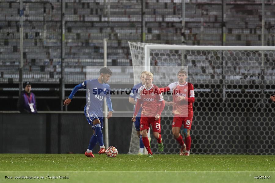 sport, action, Würzburg, Viertelfinale, SVA, SV Viktoria Aschaffenburg, Fussball, FWK, FC Würzburger Kickers, BFV-Verbandspokal, BFV, AKON Arena, 04.11.2025 - Bild-ID: 2521461