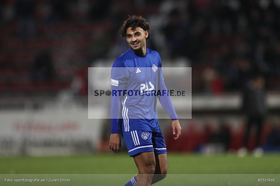 sport, action, Würzburg, Viertelfinale, SVA, SV Viktoria Aschaffenburg, Fussball, FWK, FC Würzburger Kickers, BFV-Verbandspokal, BFV, AKON Arena, 04.11.2025 - Bild-ID: 2521465