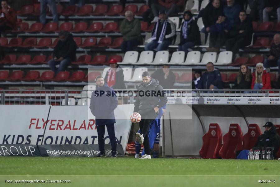 sport, action, Würzburg, Viertelfinale, SVA, SV Viktoria Aschaffenburg, Fussball, FWK, FC Würzburger Kickers, BFV-Verbandspokal, BFV, AKON Arena, 04.11.2025 - Bild-ID: 2521473