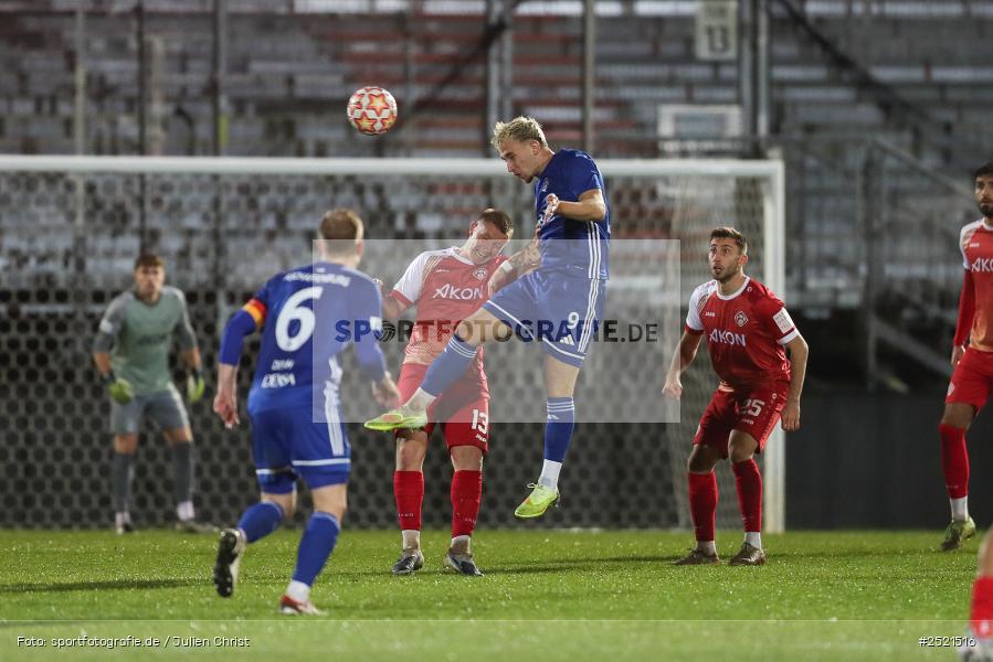 sport, action, Würzburg, Viertelfinale, SVA, SV Viktoria Aschaffenburg, Fussball, FWK, FC Würzburger Kickers, BFV-Verbandspokal, BFV, AKON Arena, 04.11.2025 - Bild-ID: 2521516