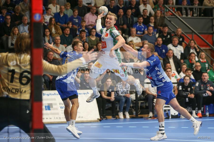 Untermainhalle, Elsenfeld, 05.11.2025, sport, action, Handball, DHB, Achtelfinale, DHB-Pokal, SCM, TVG, SC Magdeburg, TV Großwallstadt - Bild-ID: 2521726