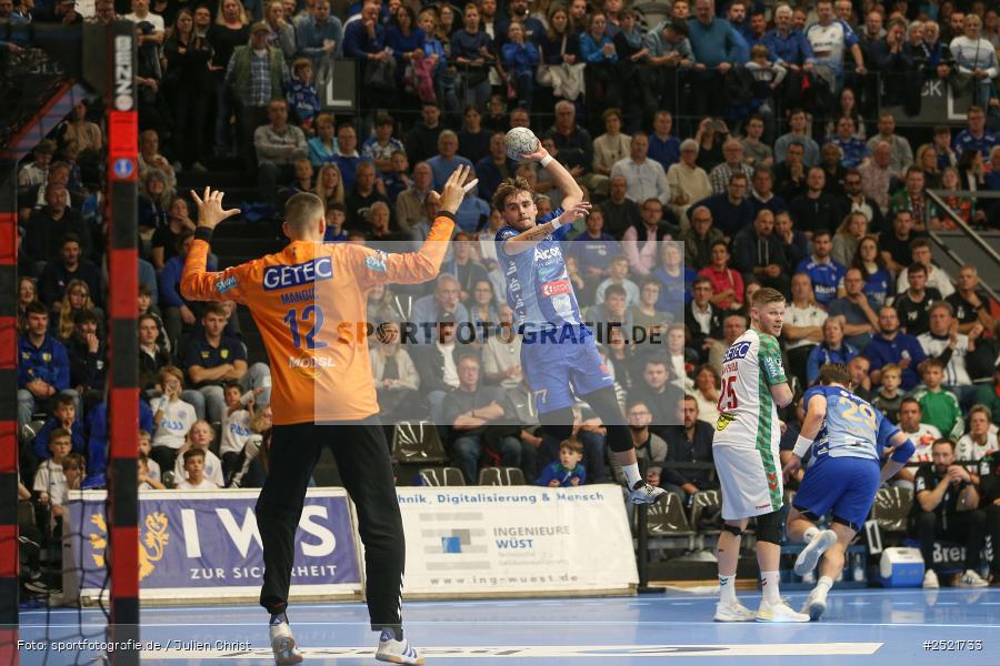 Untermainhalle, Elsenfeld, 05.11.2025, sport, action, Handball, DHB, Achtelfinale, DHB-Pokal, SCM, TVG, SC Magdeburg, TV Großwallstadt - Bild-ID: 2521733
