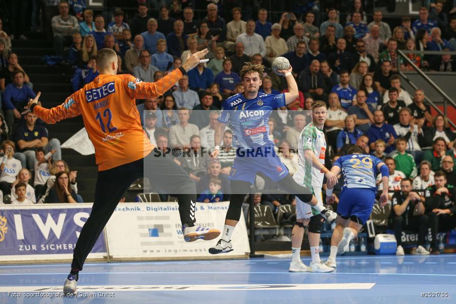 Untermainhalle, Elsenfeld, 05.11.2025, sport, action, Handball, DHB, Achtelfinale, DHB-Pokal, SCM, TVG, SC Magdeburg, TV Großwallstadt - Bild-ID: 2521735