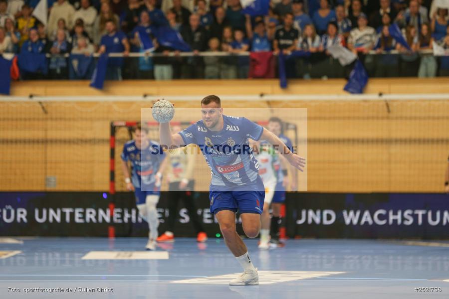 Untermainhalle, Elsenfeld, 05.11.2025, sport, action, Handball, DHB, Achtelfinale, DHB-Pokal, SCM, TVG, SC Magdeburg, TV Großwallstadt - Bild-ID: 2521738