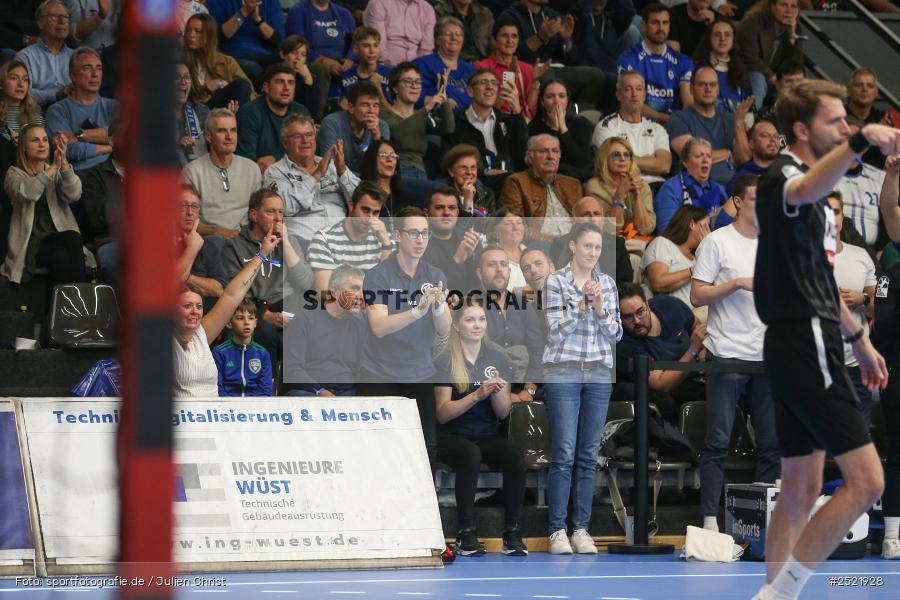 Untermainhalle, Elsenfeld, 05.11.2025, sport, action, Handball, DHB, Achtelfinale, DHB-Pokal, SCM, TVG, SC Magdeburg, TV Großwallstadt - Bild-ID: 2521928