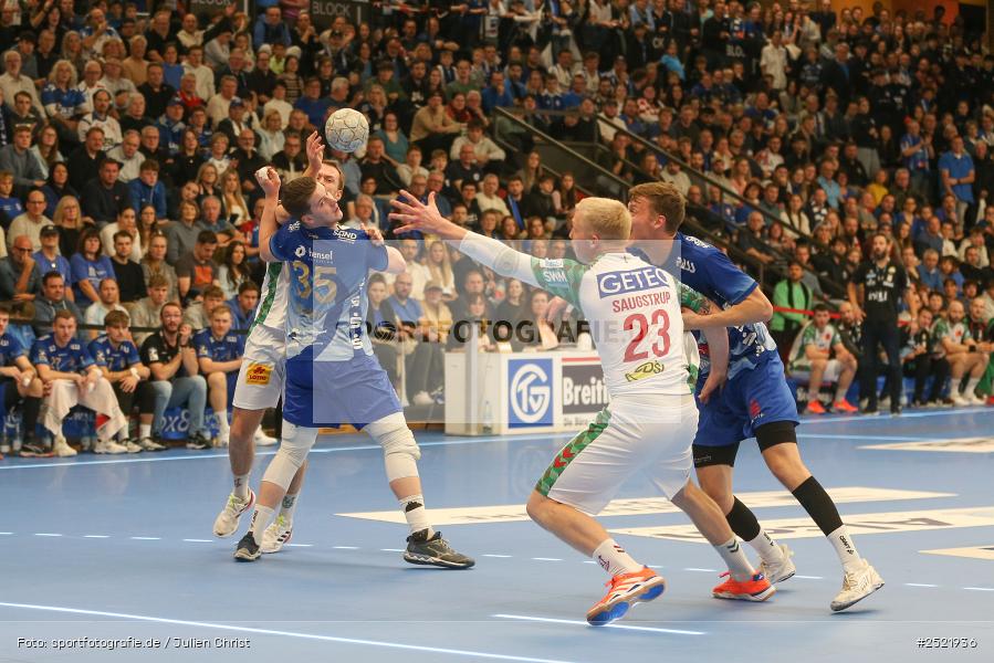 Untermainhalle, Elsenfeld, 05.11.2025, sport, action, Handball, DHB, Achtelfinale, DHB-Pokal, SCM, TVG, SC Magdeburg, TV Großwallstadt - Bild-ID: 2521936