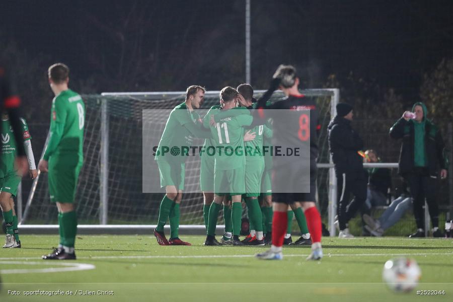 sport, action, Thüngersheim, Sportgelände, SGB, SG Burgsinn, Kreisliga Würzburg Gr. 2, Fusball, FVT, FV Thüngersheim, 17. Spieltag, 07.11.2025 - Bild-ID: 2522044